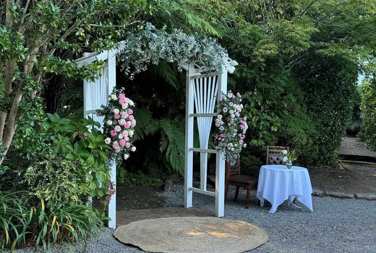wedding-arbor2.jpg